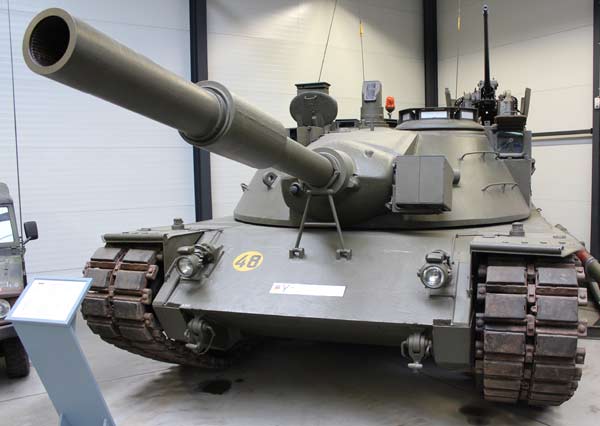 Опытный танк MBT KPz-70 (Германия)