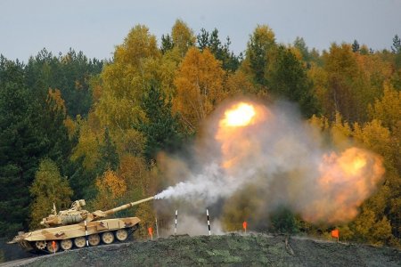 В США оценили "смертоносный" российский танк Т-90МС 