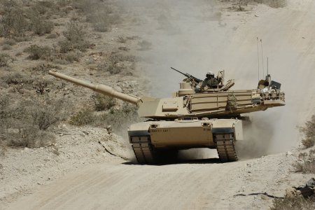 Обновленный Abrams сравнили с российскими танками в Германии 