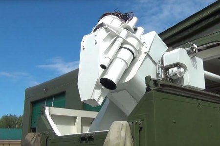 Эксперт сравнил боевые лазеры России и США 