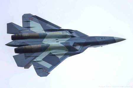 Российский самолет пятого поколения Т-50 (ПАК ФА)