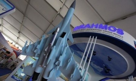 В Индии успешно адаптировали новую версию ракеты БраМос-А к использованию на российских Су