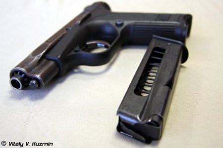 Пистолет ГШ-18 (Россия)