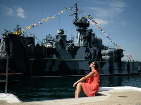Женщинам разрешат служить на российских военных кораблях