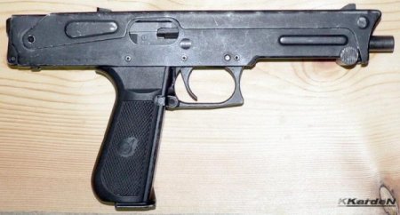 Пистолет-пулемет АПБ / ПП-93 (Россия)