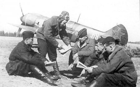 Лётчик Лихолетов 23 марта 1942 года один вёл бой с шестью «мессершмиттами».