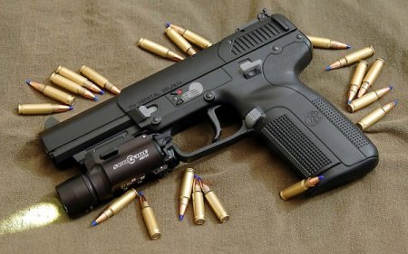 Пистолет FN Five-seveN (Бельгия)