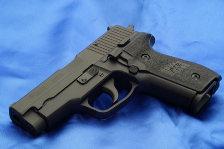Пистолет Sig Sauer P228 (Германия)