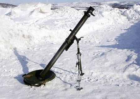 82-мм миномет 2Б14 "Поднос" (СССР)
