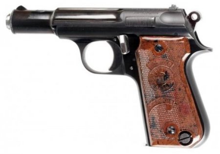 Пистолет Astra 4000 Falcon (Испания)