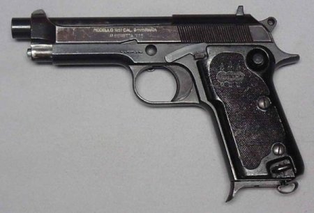 Пистолет Beretta M 1951 Brigadiere (Италия)