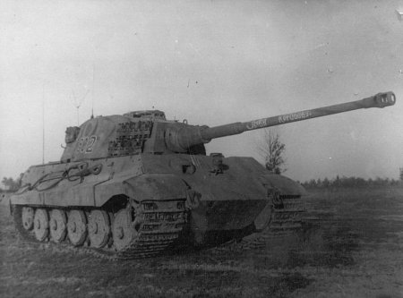 Герои войны: Т-34-85 против «Королевских тигров»