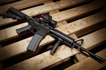 Сравнение М16, AK и винтовки Мосина 