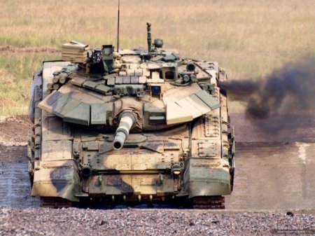 Российский танк Т-90 против американского «Абрамса»