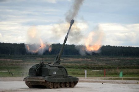 На Кубани открыли огонь новые скорострельные российские САУ 