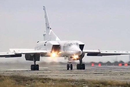 На Западе оценили установку гиперзвуковых "Кинжалов" на Ту-22М3 