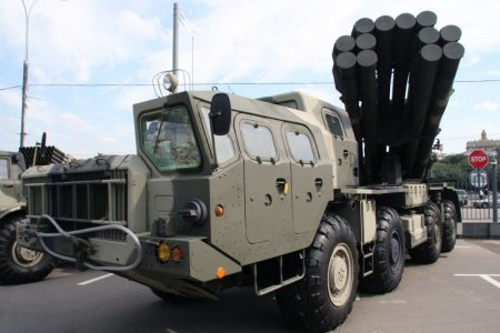 Российская РСЗО "Торнадо" получит боеприпасы нового типа 