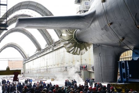Новая подводная лодка "Казань" выйдет в море в июле 2019 года 