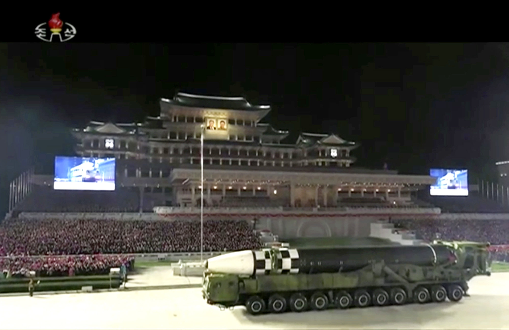 Северная Корея военный парад