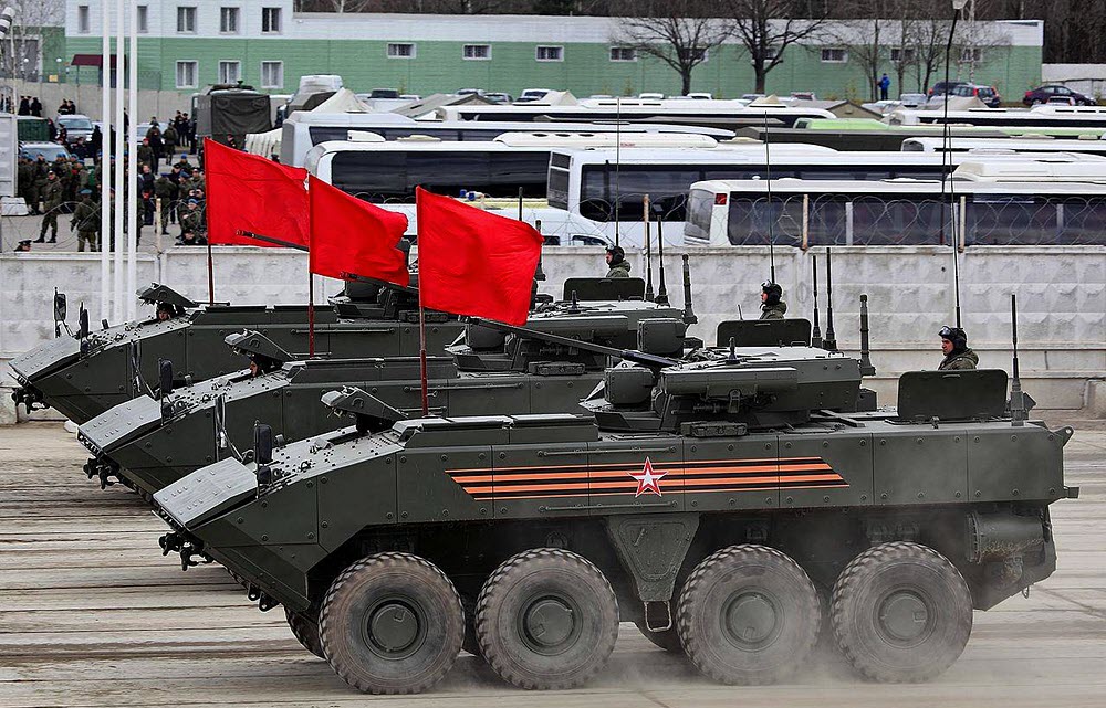 «Бумеранг» рассматривается как основа для нового колесного танка