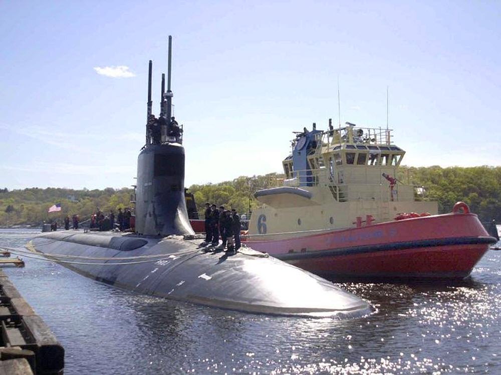 Американская атомная подводная лодка USS Connecticut