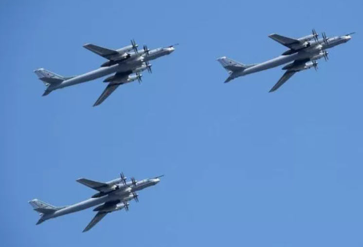 ВКС РФ получат обновленные ракетоносцы Ту-95МСМ и Ту-22М3М в 2023 году